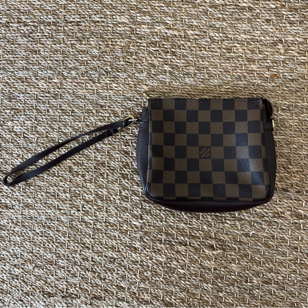 Louis Vuitton Damier Ebene Trousse Pochette